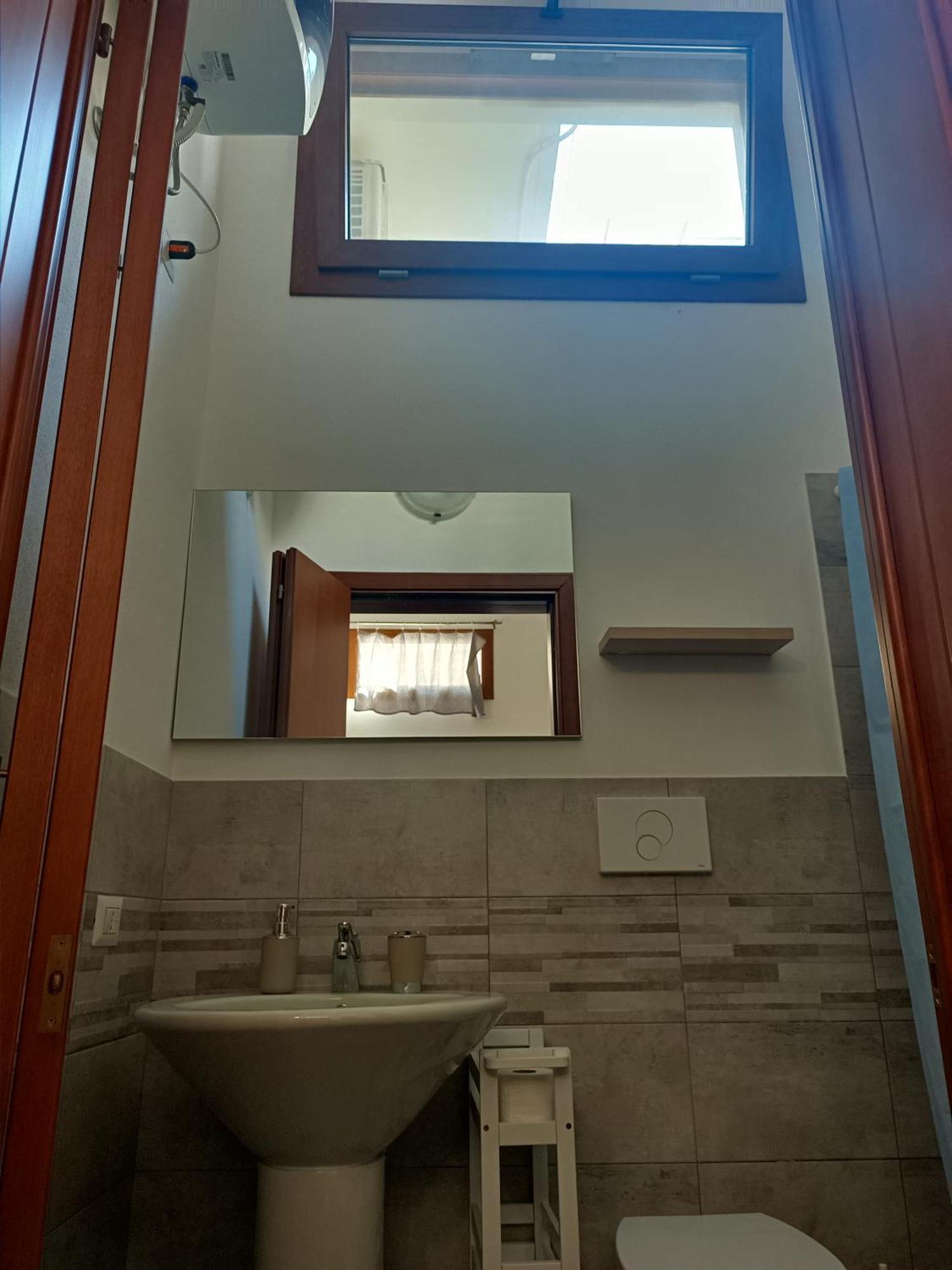 Casa Vacanza Monoboito กวาร์ตู ซานเตเลนา ภายนอก รูปภาพ