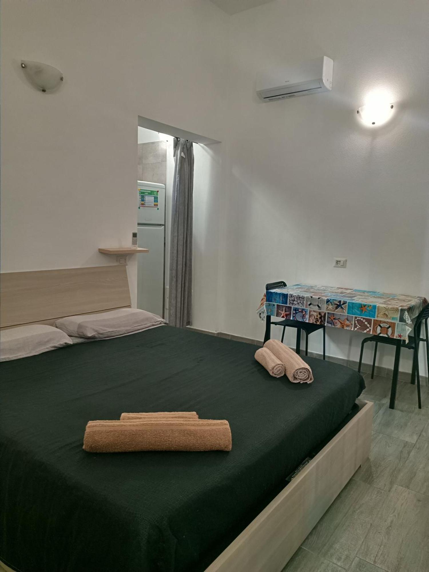 Casa Vacanza Monoboito กวาร์ตู ซานเตเลนา ภายนอก รูปภาพ